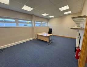 Wainman Rd, Peterborough to rent Interior Photo- Image 2 of 7