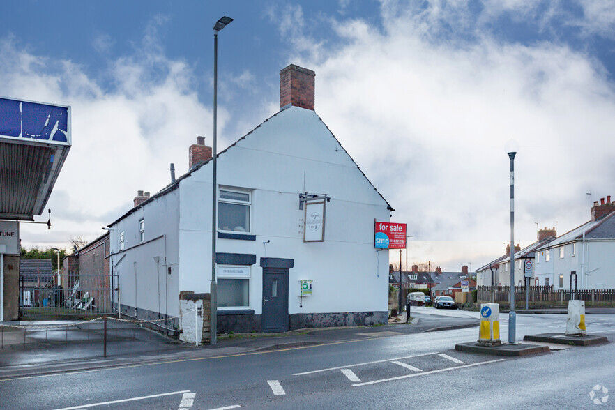 Crown St, Clowne for rent - Building Photo - Image 3 of 4