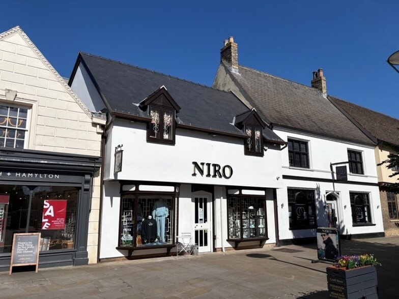 2 Cumbergate, Peterborough for sale - Building Photo - Image 1 of 2