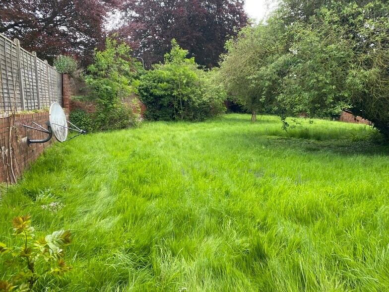 9 Corn Sq, Leominster to rent - Building Photo - Image 3 of 8