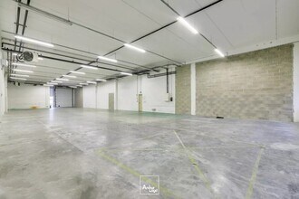 23 Rue Du Petit, Cergy to rent Interior Photo- Image 1 of 4
