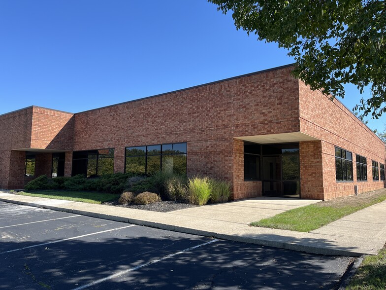 770-780 Brooksedge Plaza Dr, Westerville, OH for rent - Building Photo - Image 1 of 3