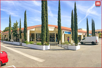 Prime Showroom With Excellent Window Displays, Calabasas, CA for sale Building Photo- Image 1 of 1