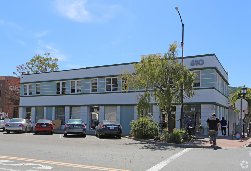 610 Court St, Martinez, CA for sale - Building Photo - Image 1 of 7