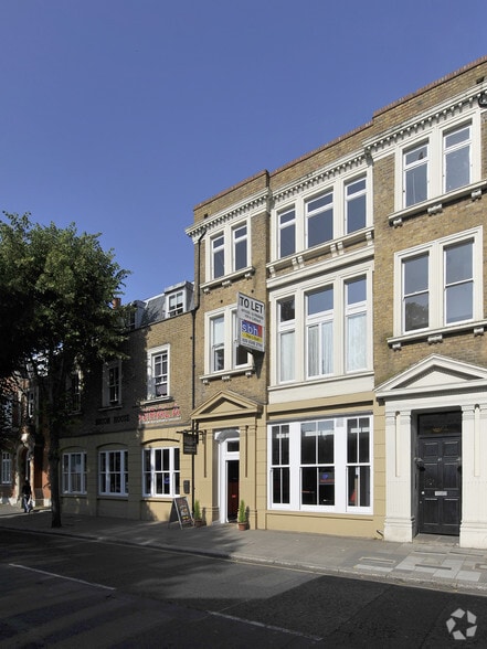 43-47 Silver St, Enfield for sale - Primary Photo - Image 1 of 1