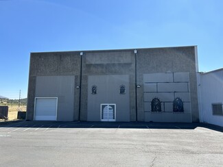 More details for 5104 Crater Lake Ave, Central Point, OR - Light Industrial for Rent