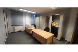 2 Bath Ave, Wolverhampton to rent Interior Photo- Image 2 of 4