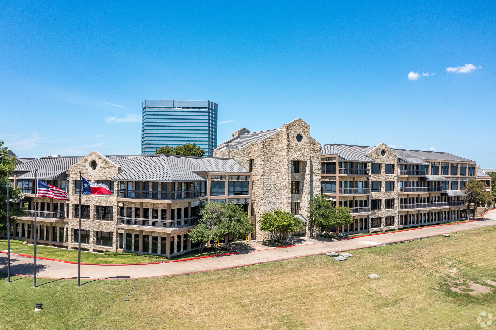 5020 Riverside, Irving, TX to rent Building Photo- Image 1 of 49