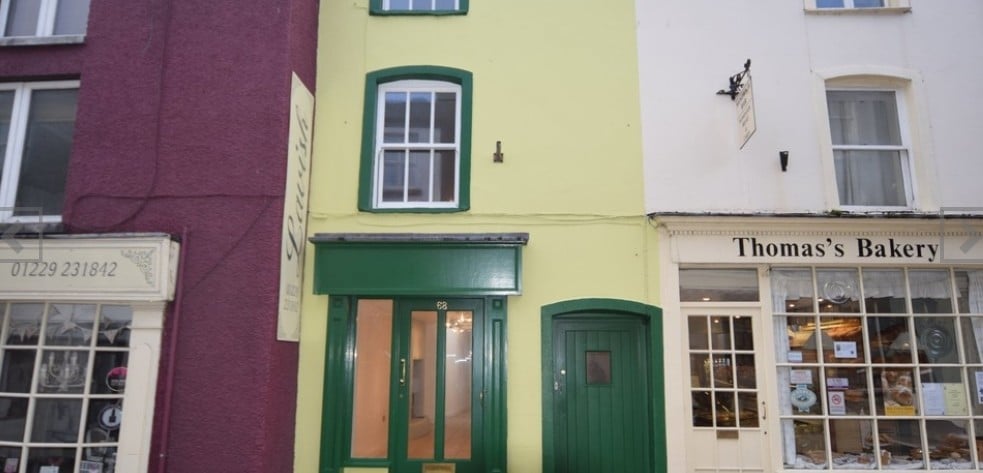 68 Market St, Ulverston for sale Primary Photo- Image 1 of 1