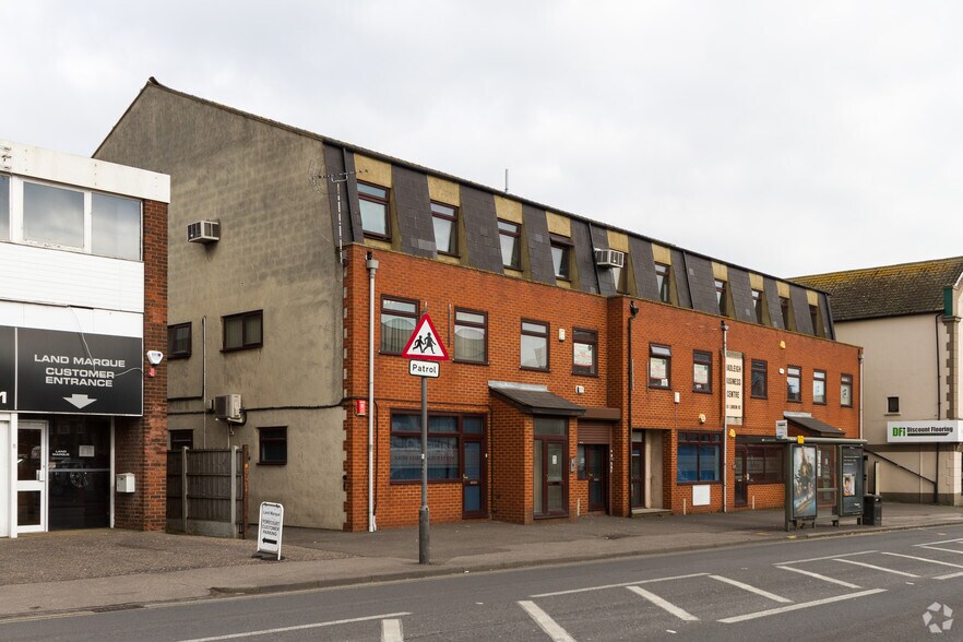 351359 London Rd, Benfleet, SS7 2BT UK