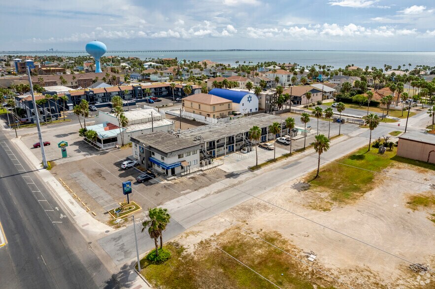 4013 Padre Blvd, South Padre Island, TX for sale - Aerial - Image 2 of 4