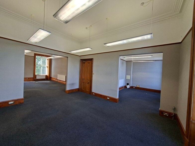 13 Albyn Ter, Aberdeen for sale - Building Photo - Image 2 of 5