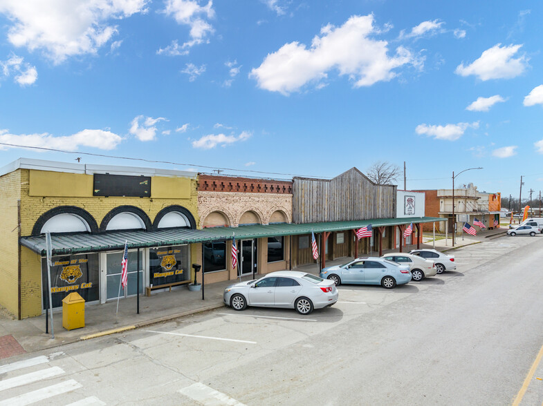 103 W Main St, Itasca, TX for sale - Building Photo - Image 2 of 6