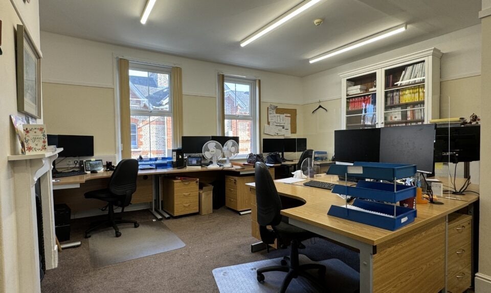 20-26 Union St, Newton Abbot for sale - Interior Photo - Image 3 of 8