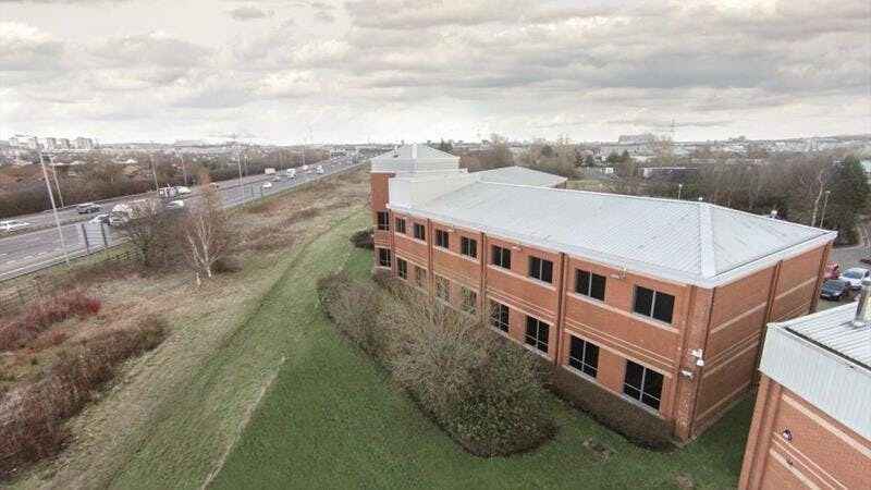 20 Mossland Rd, Glasgow to rent Building Photo- Image 1 of 10