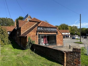 Ambers, The Millstream, London Road, Amersham to rent Building Photo- Image 2 of 5