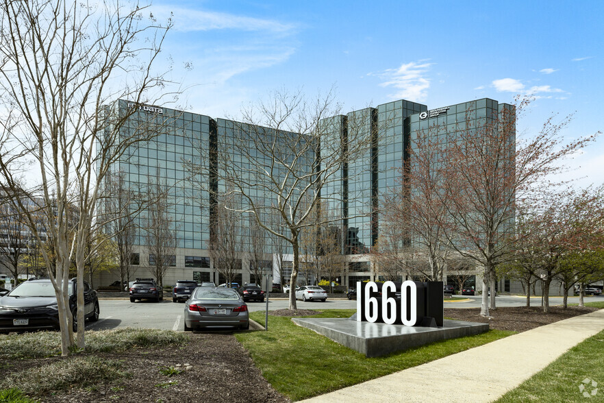 1660 International Dr, McLean, VA for rent - Building Photo - Image 1 of 10