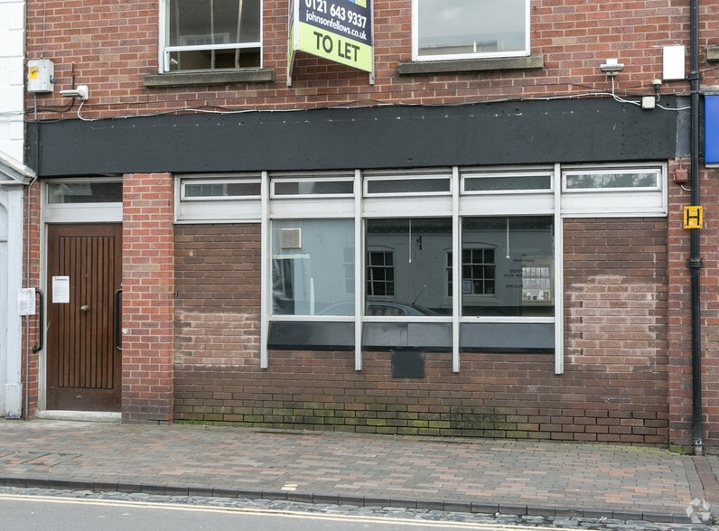 26 High St, Stourport On Severn to rent - Building Photo - Image 3 of 4