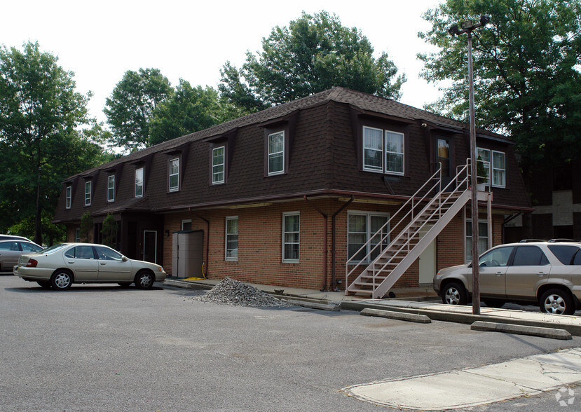 510 S Burnt Mill Rd, Voorhees, NJ for rent - Building Photo - Image 2 of 3