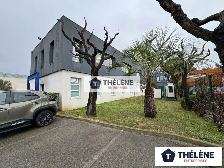 Office in Mauguio to rent - Primary Photo - Image 1 of 10