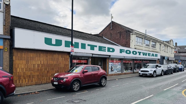 More details for 12 Lord St, Leigh - Retail to Rent