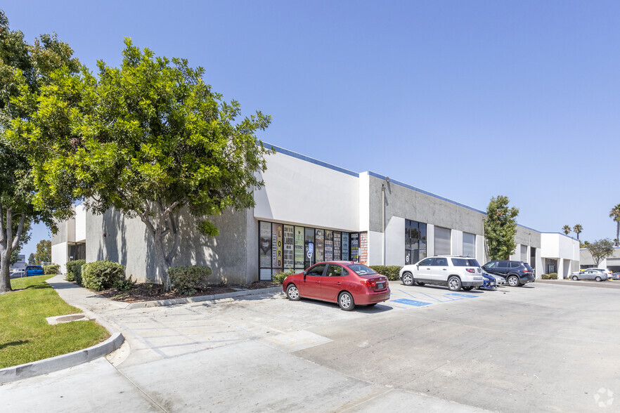 1405 30th St, San Diego, CA for rent - Building Photo - Image 2 of 8