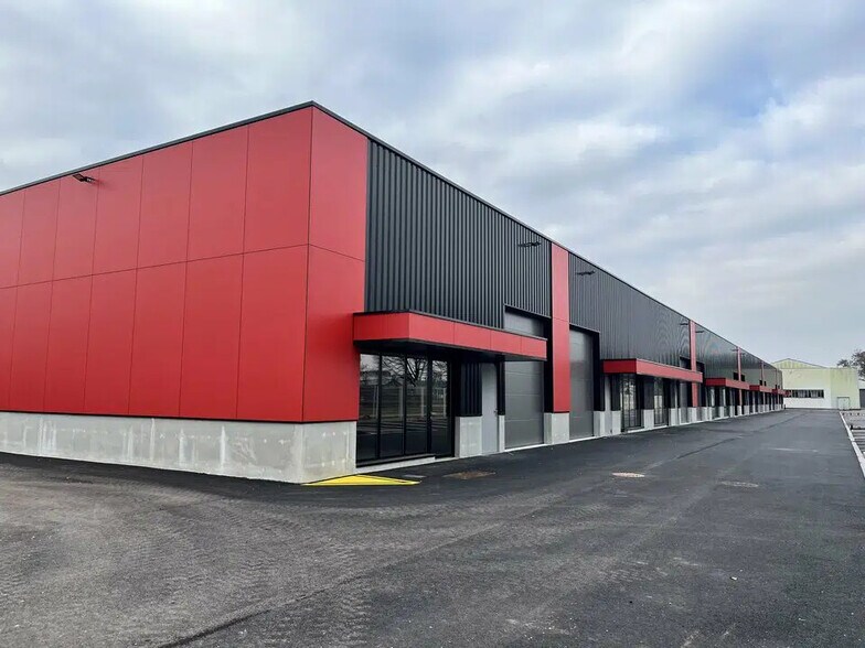 Light Industrial in Schweighouse-sur-Moder for sale - Building Photo - Image 1 of 8