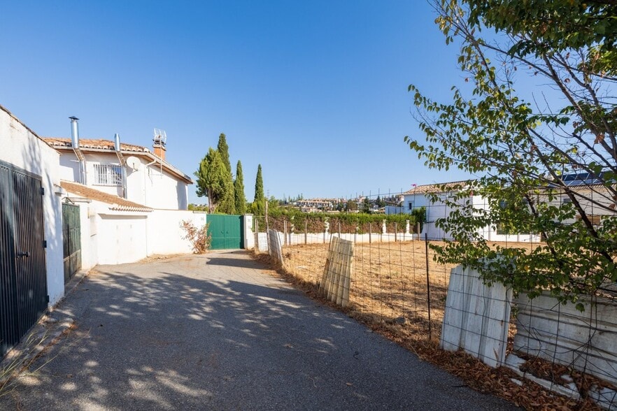 Land in Huétor Vega for sale - Building Photo - Image 3 of 19