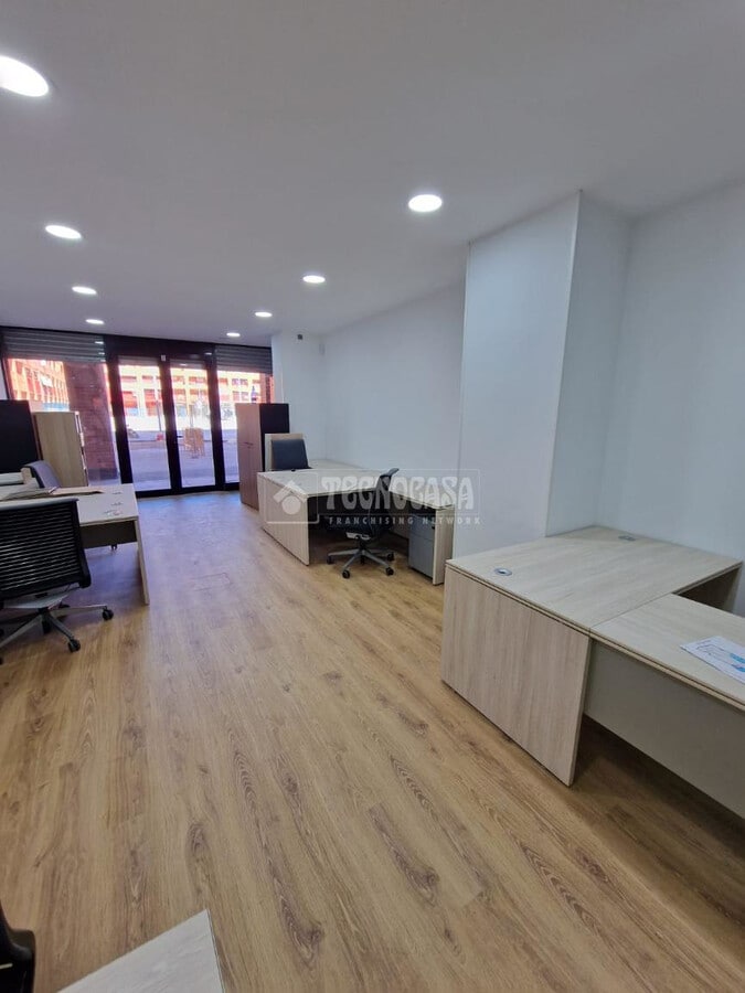 Coslada, MAD 28821 -  -  - Interior Photo - Image 2 of 5