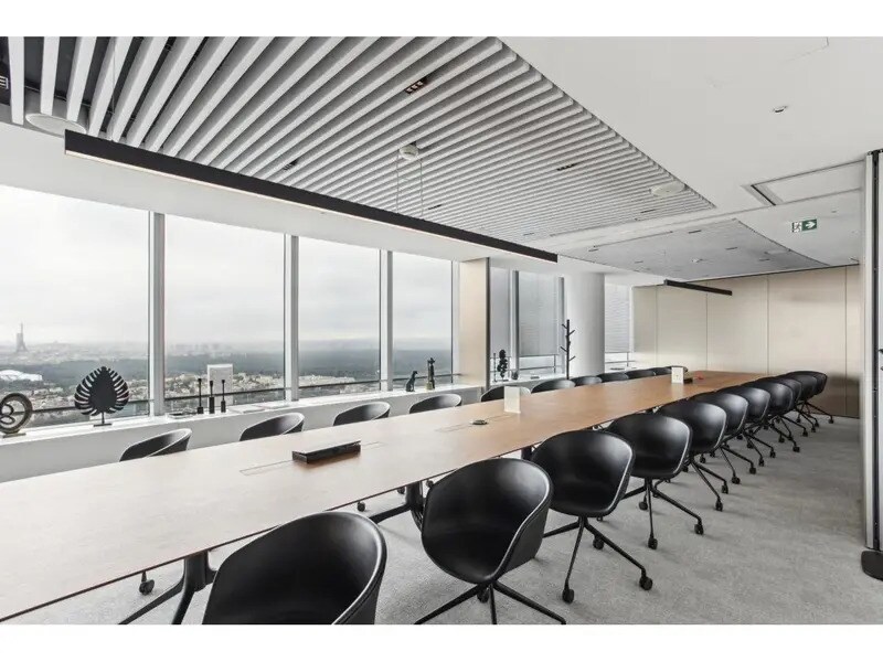 20 Place De La Défense, Puteaux to rent Interior Photo- Image 1 of 29