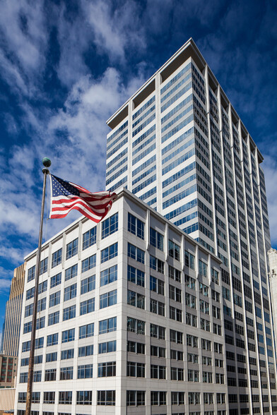 800 Nicollet Mall, Minneapolis, MN for rent - Primary Photo - Image 1 of 14