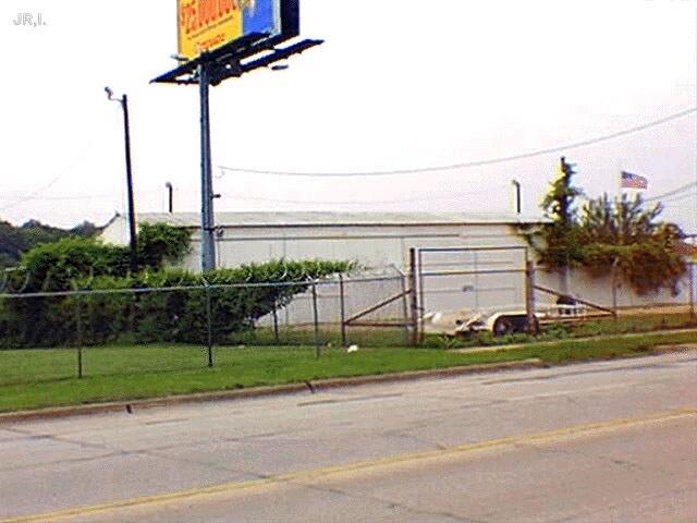 1010 E Clarendon Dr, Dallas, TX for sale Primary Photo- Image 1 of 1