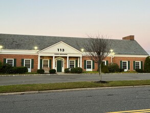 113 Crossways Park Dr, Woodbury, NY for rent Building Photo- Image 1 of 5