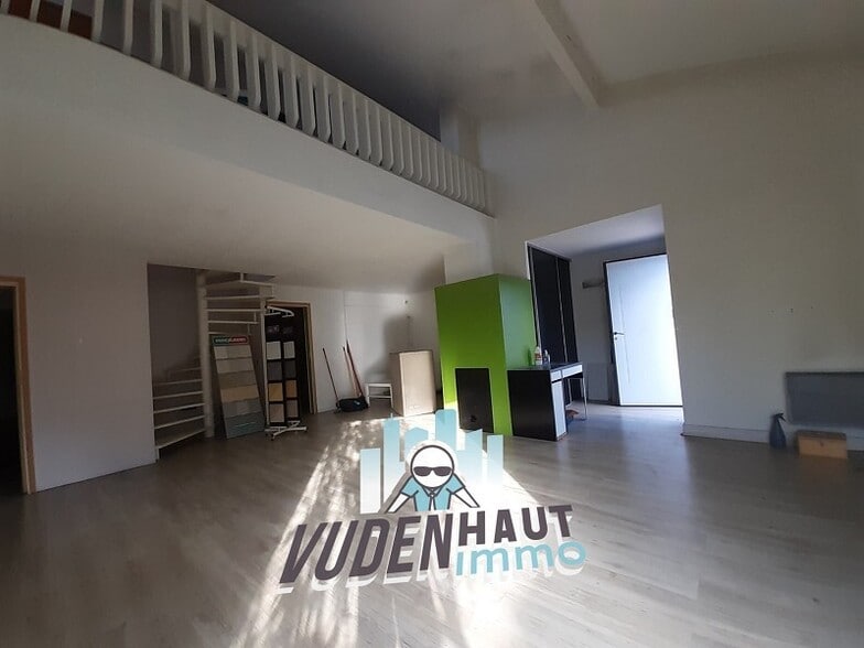 Retail in Portet-sur-Garonne to rent - Interior Photo - Image 2 of 9