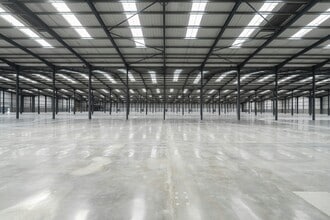 Weston Av, Grays to rent Interior Photo- Image 1 of 2