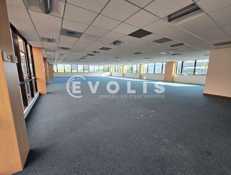 Office in Villebon Sur Yvette for sale - Interior Photo - Image 3 of 10