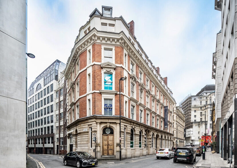 64-72 Spring Gdns, Manchester to rent - Building Photo - Image 3 of 9