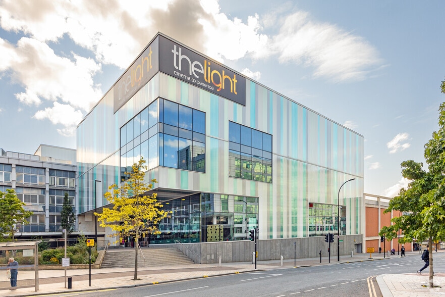 28-62 The Moor, Sheffield to rent - Building Photo - Image 2 of 5