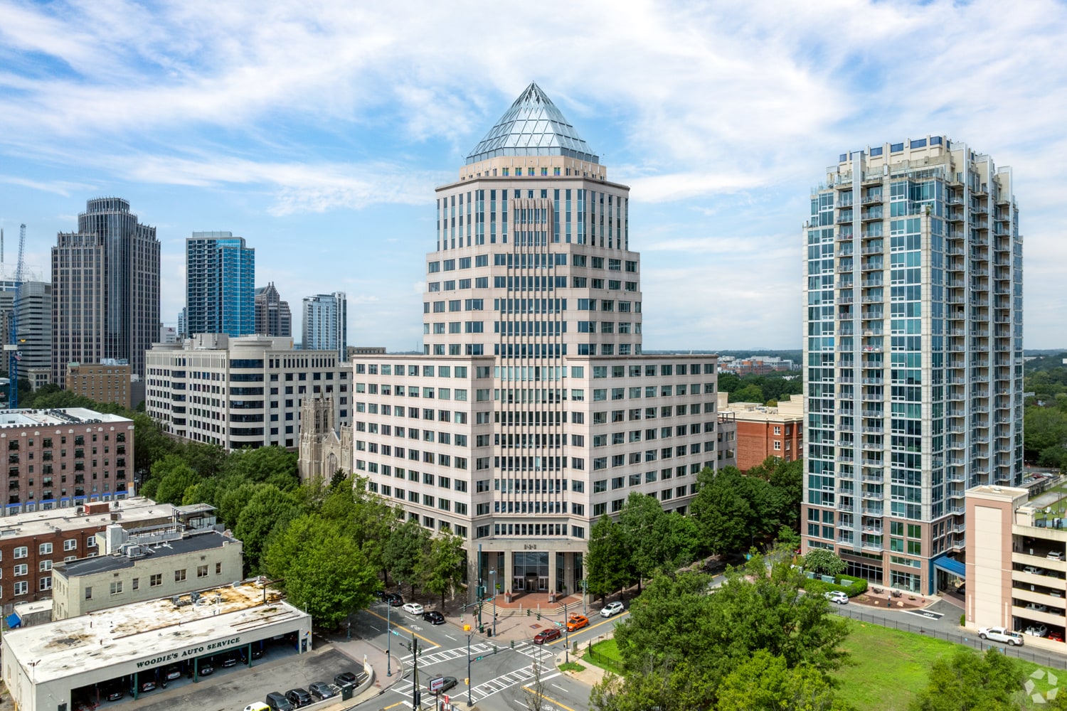 525 N Tryon St, Charlotte, NC to rent Building Photo- Image 1 of 24