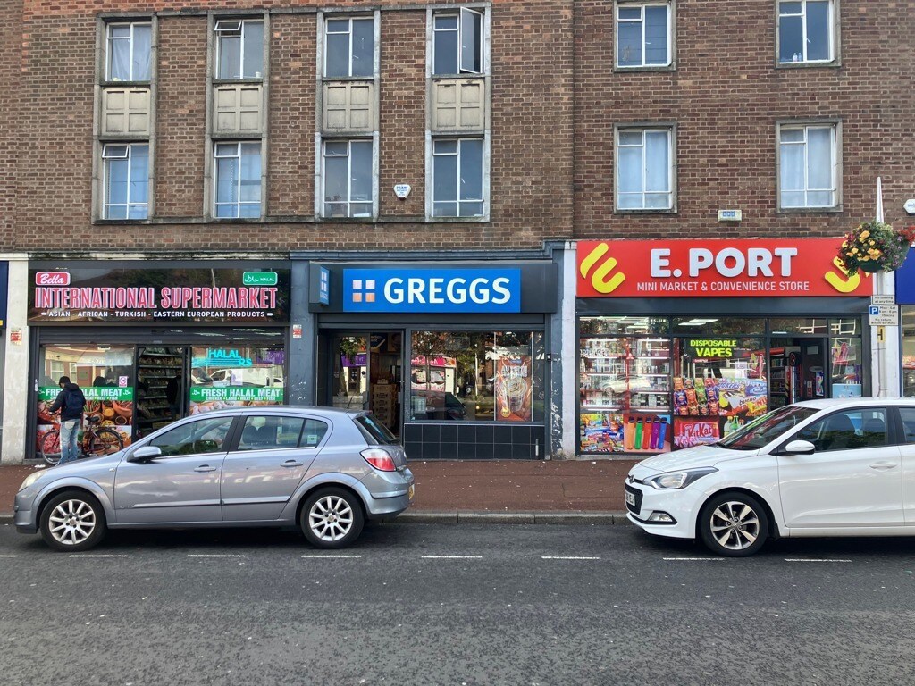 29 Marina Dr, Ellesmere Port for sale Building Photo- Image 1 of 1