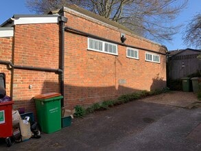 21 Stone Street Rear, Cranbrook to rent Building Photo- Image 1 of 5