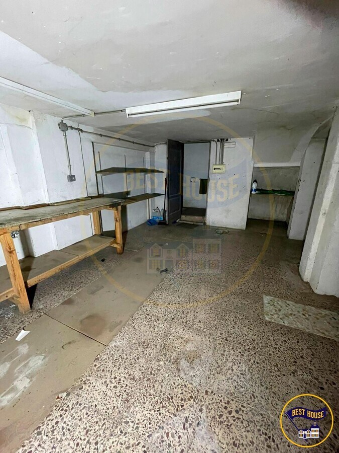Cuenca, CUE 16003 -  -  - Interior Photo - Image 2 of 4