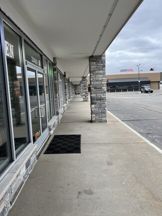 More details for 32476-32490 Gratiot Ave, Roseville, MI - Retail for Rent