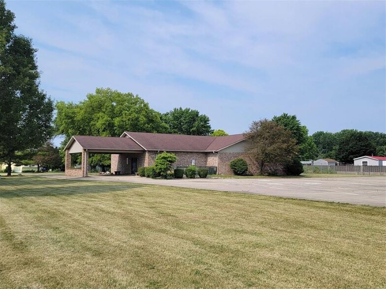 1030 N SR 37, Elwood, IN for sale - Primary Photo - Image 1 of 1