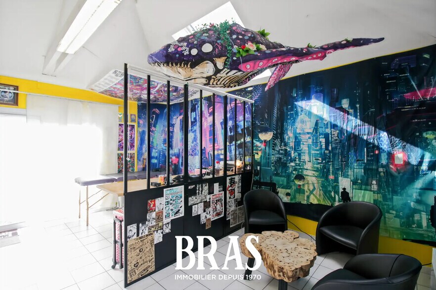 Retail in La Chapelle-sur-Erdre to rent - Interior Photo - Image 3 of 3