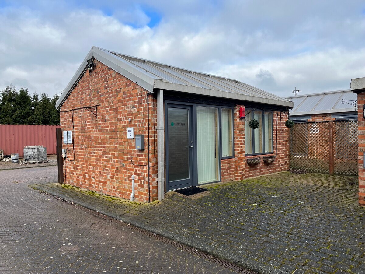 Pessall Ln, Tamworth B79 9JL UK