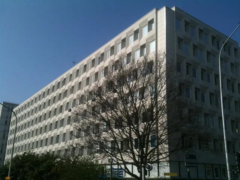 Vente Bureaux 425 m² - Photo 1