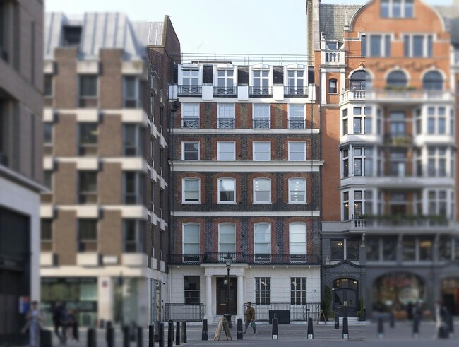 More details for 16 Hanover Sq, London - Office to Rent