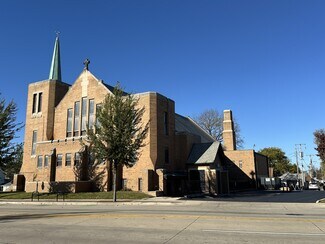 More details for 1642 S 77th St, West Allis, WI - Specialist for Sale