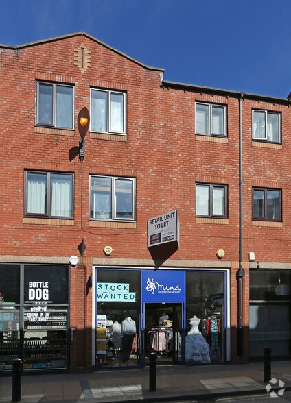 96-118 Devonshire St, Sheffield to rent - Building Photo - Image 2 of 4